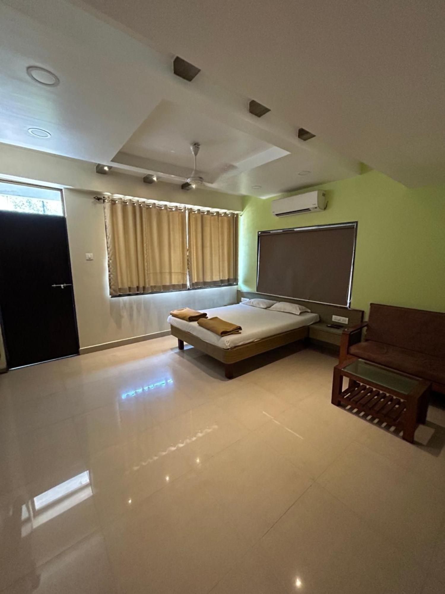 Hotel Aaba'S Gomantak Sawantwadi Dış mekan fotoğraf